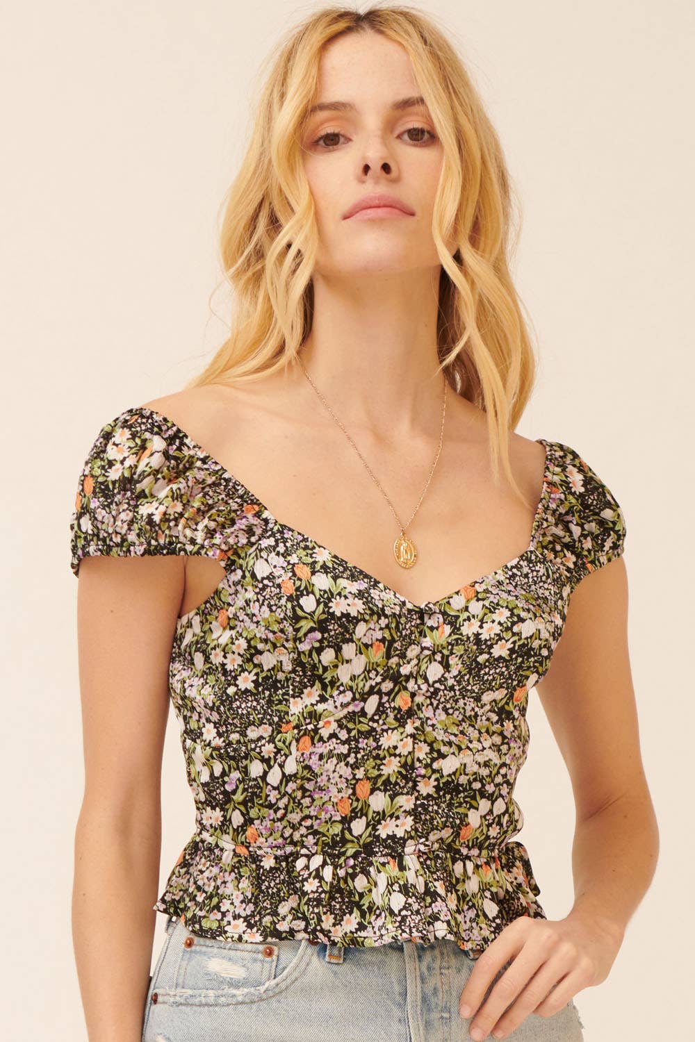 Floral Sweetheart Cap Sleeve Button Front Top