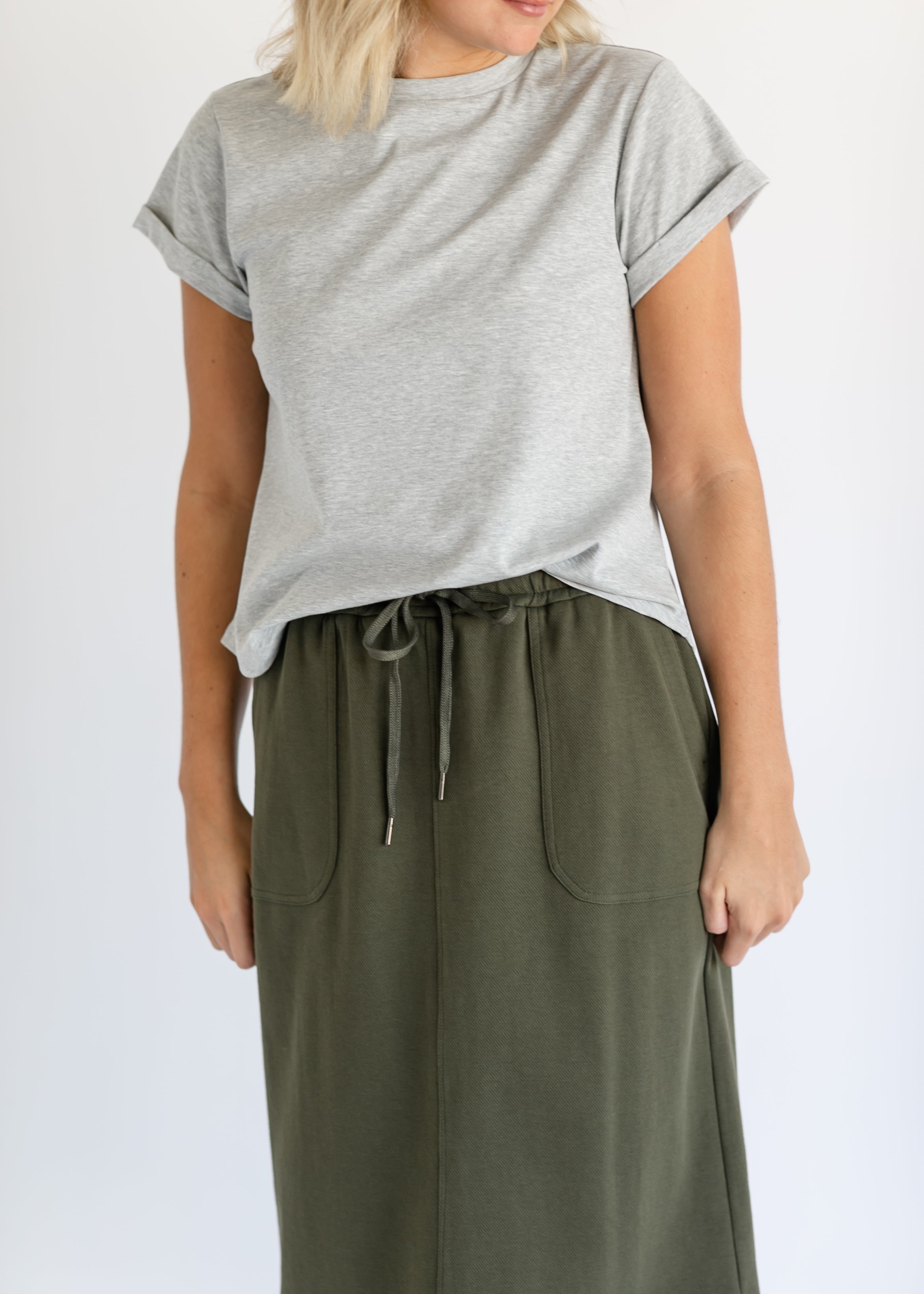 Dani Everyday Midi Skirt