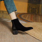 Black / 34