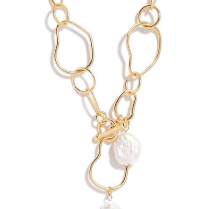 Pendant Necklace With Large Pearl