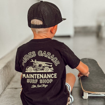 DUDES GARAGE TEE