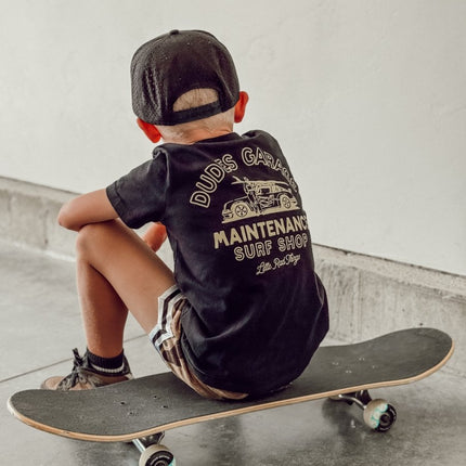 DUDES GARAGE TEE