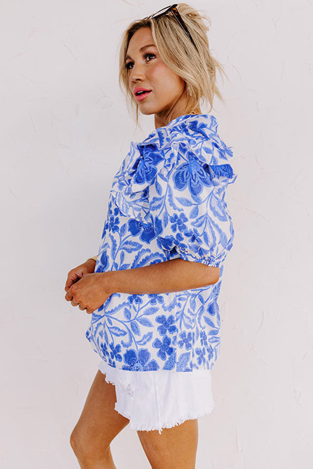 Luxury Floral Print Ruffled Bubble Sleeve Blouse