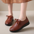 Brown / 35