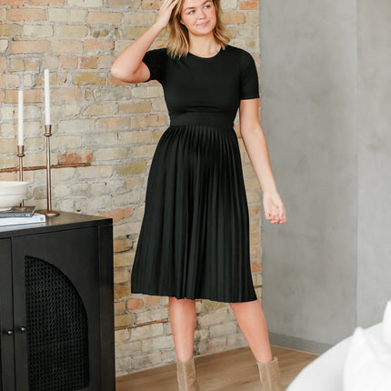 Emersyn Pleated Midi Dress