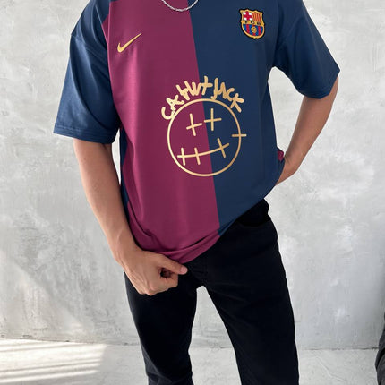 Iconic Fusion Two-Tone Athletic Tee – Oversized Streetwear with Team-Inspired Style