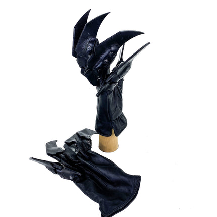 One Set of Two Handcrafted Genuine Leather Gloves with Claws in Black