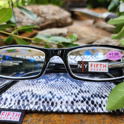 The French (Fleur De  Lis) Bayonetta-style, Black rectangular High-End Women Reading Glasses Spring temple  Optical Frame  NY Fifth Avenue