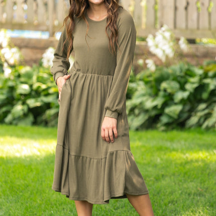 Luna Tiered Midi Dress
