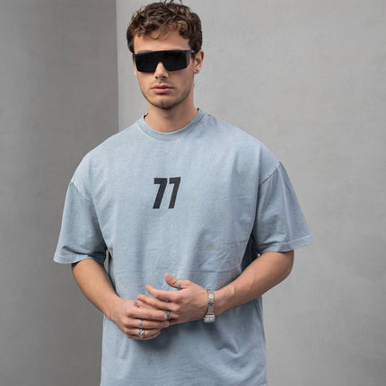 Men's Oversize '77' Graphic T-Shirt