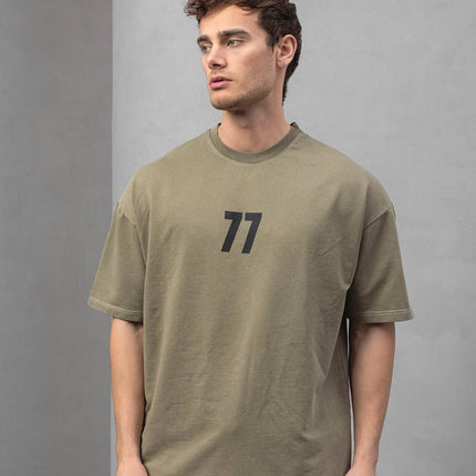 Men's Oversize '77' Graphic T-Shirt