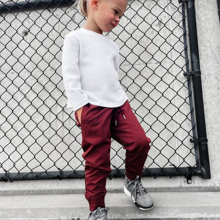 VETERAN SLIM FIT JOGGER - CRIMSON