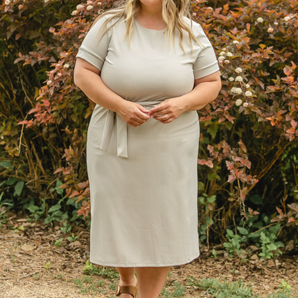 Lennox Classic Midi Dress - 46"