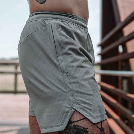 MEN’S | HYBRIFLEX SHORT : GREY