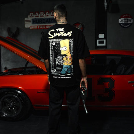 Mischief Icon Men's Graphic Tee – Tattooed Character Streetwear with Attitude