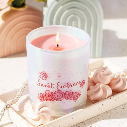 Sweet Embrace Iridescent 10oz Signature Jewelry Candle