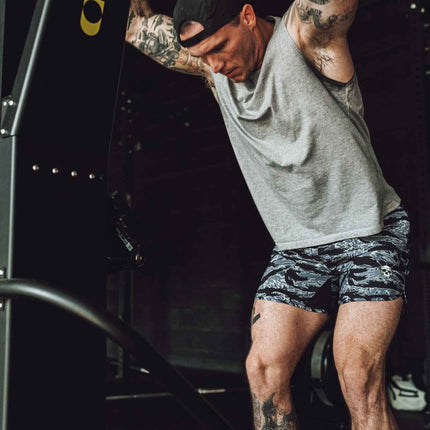 MEN'S | STEALTH SHORT