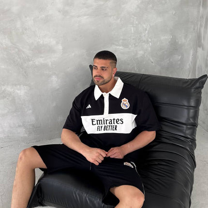 Elite Club Style Men's Polo & Shorts Set – Tailored Athletic Look with Crest Detail