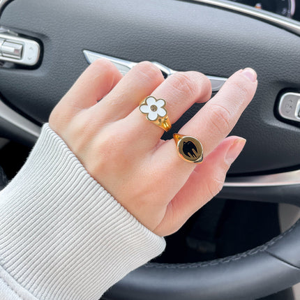 White Smiley Flower Ring
