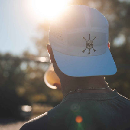 DISTANCE CAP : WHITE